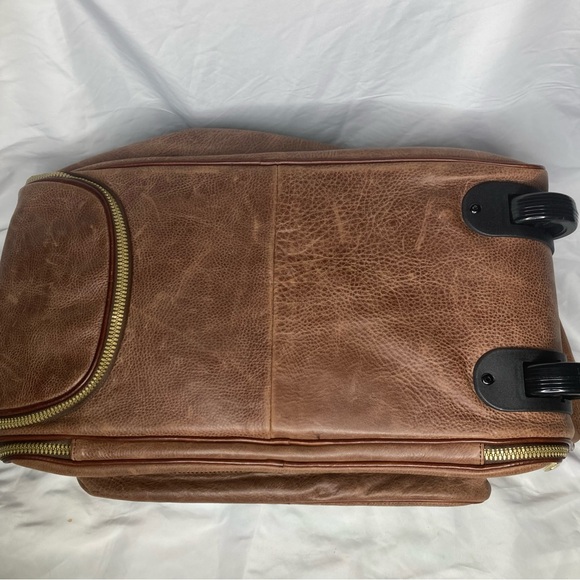 Tangaroa Terrida leather wheel luggage - Picture 3 of 12